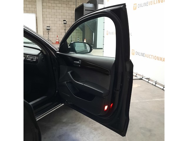 Personenauto, audi, a8, 2011 - afbeelding 31 van  45