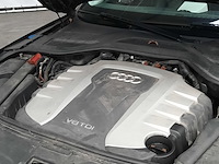 Personenauto, audi, a8, 2011 - afbeelding 35 van  45