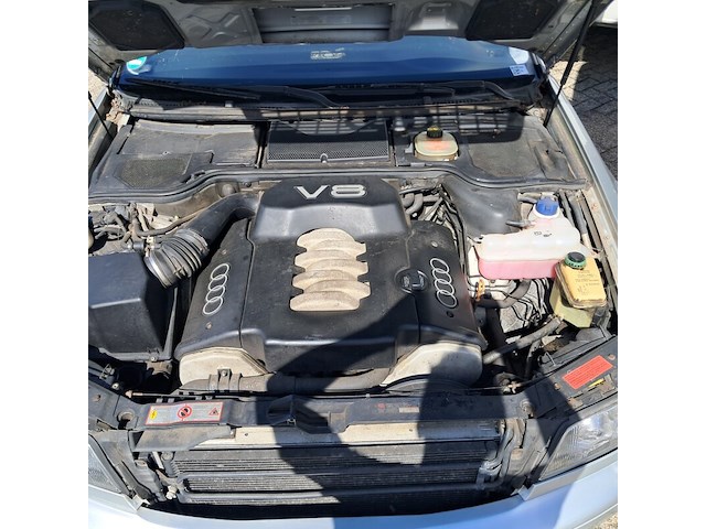 Personenauto, audi, a8, 4.2 quattro, grijs, 1995 - afbeelding 6 van  17