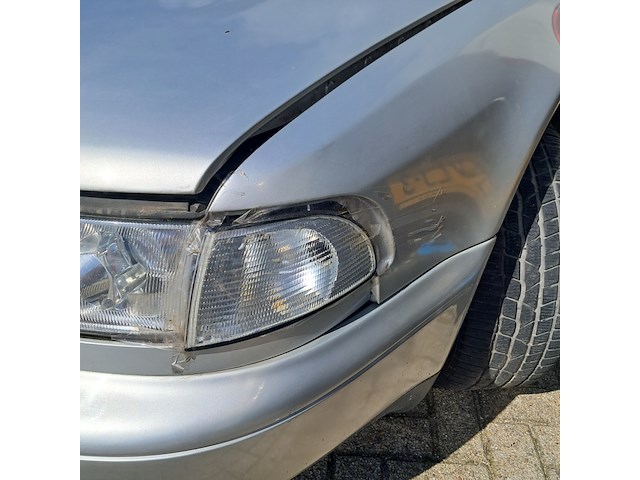 Personenauto, audi, a8, 4.2 quattro, grijs, 1995 - afbeelding 7 van  17