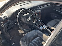 Personenauto, audi, a8, 4.2 quattro, grijs, 1995 - afbeelding 17 van  17
