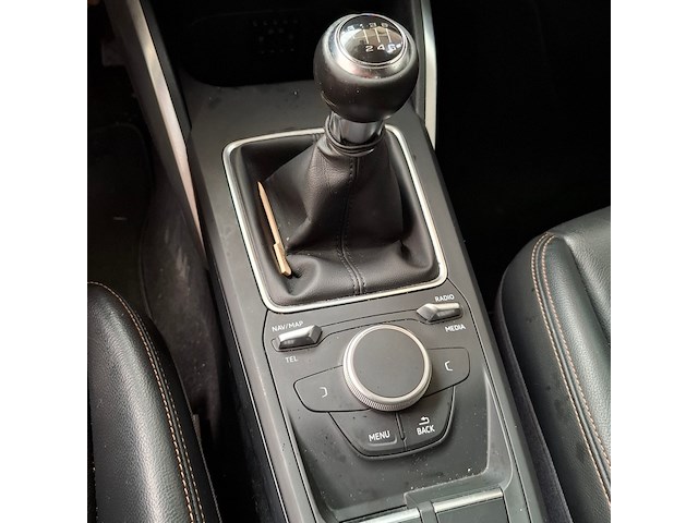 Personenauto, audi, q2, 1.4 tfsi cod design pro line plus, 2017 - afbeelding 30 van  51