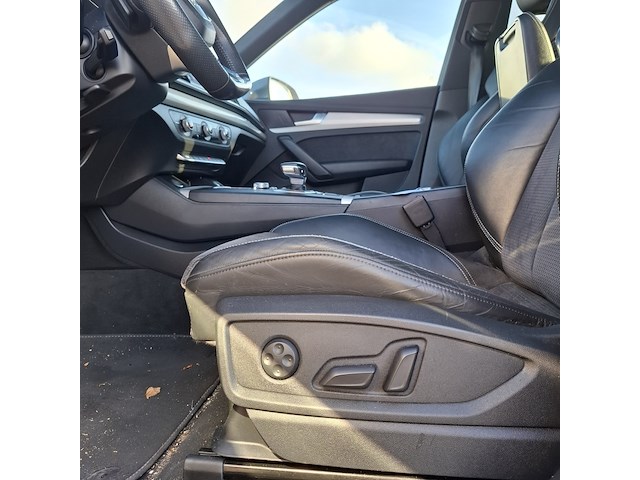 Personenauto audi, q5 3.0 tdi quattro sport, grijs, bouwjaar 2018 - afbeelding 40 van  59