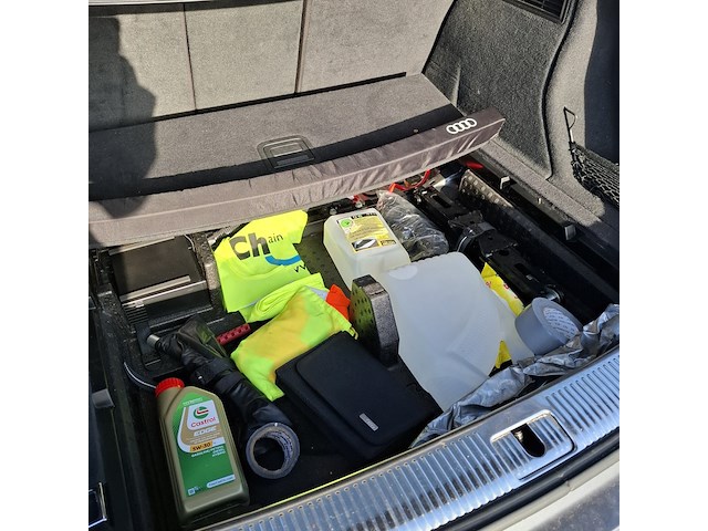 Personenauto audi, q5 3.0 tdi quattro sport, grijs, bouwjaar 2018 - afbeelding 46 van  59