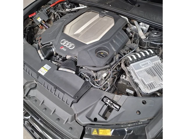 Personenauto, audi, rs 6 tfsi quattro performance, 2024 - afbeelding 77 van  91