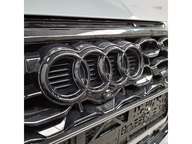 Personenauto, audi, rs3 sportback - afbeelding 36 van  43