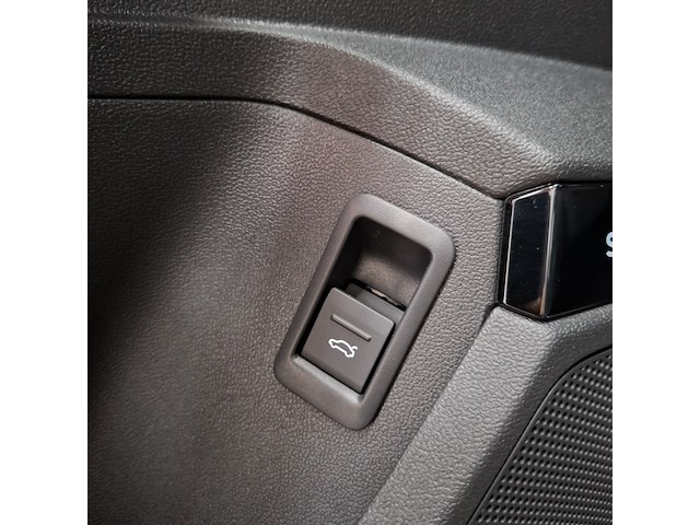 Personenauto, audi, rs3 sportsback - afbeelding 51 van  89