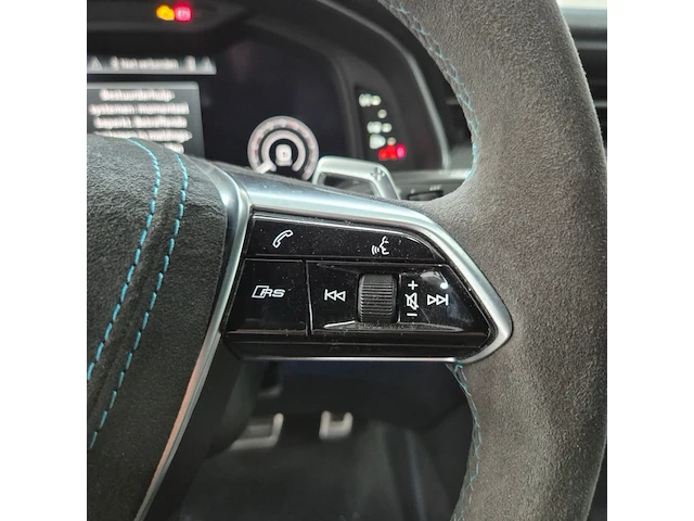 Personenauto, audi, rs6 - afbeelding 18 van  67