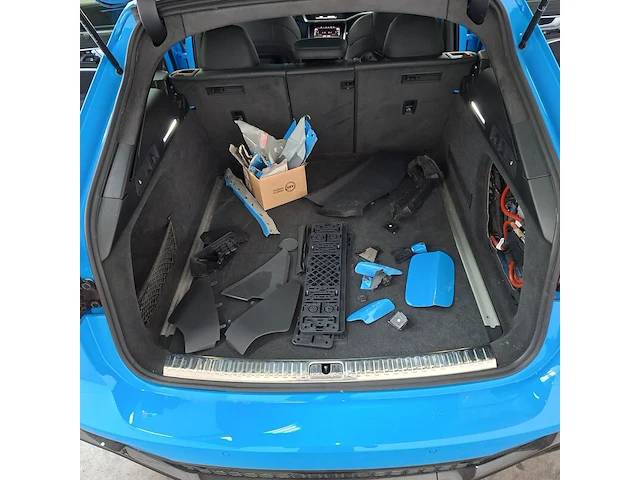 Personenauto, audi, rs6 - afbeelding 28 van  67