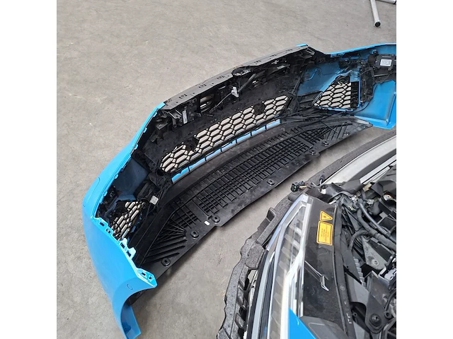 Personenauto, audi, rs6 - afbeelding 45 van  67
