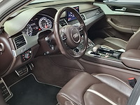 Personenauto, audi, s8 - afbeelding 9 van  35