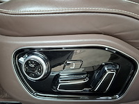Personenauto, audi, s8 - afbeelding 17 van  35