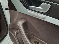 Personenauto, audi, s8 - afbeelding 25 van  35