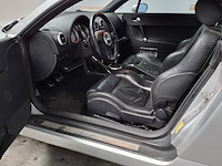 Personenauto, audi, tt, 1.8 5v turbo, grijs, 1999 - afbeelding 16 van  55