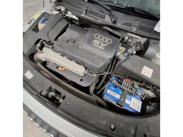 Personenauto, audi, tt, 1.8 5v turbo, grijs, 1999 - afbeelding 40 van  55