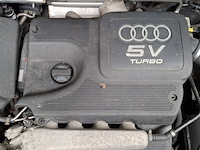 Personenauto, audi, tt, 1.8 5v turbo, grijs, 1999 - afbeelding 43 van  55