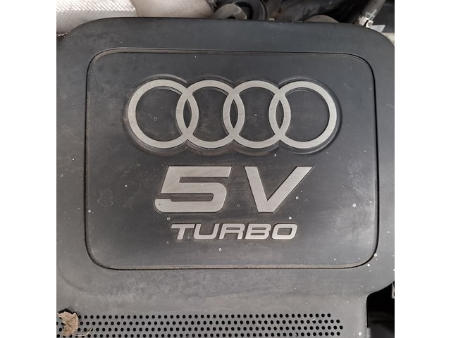 Personenauto, audi, tt, 1.8 5v turbo, grijs, 1999 - afbeelding 44 van  55