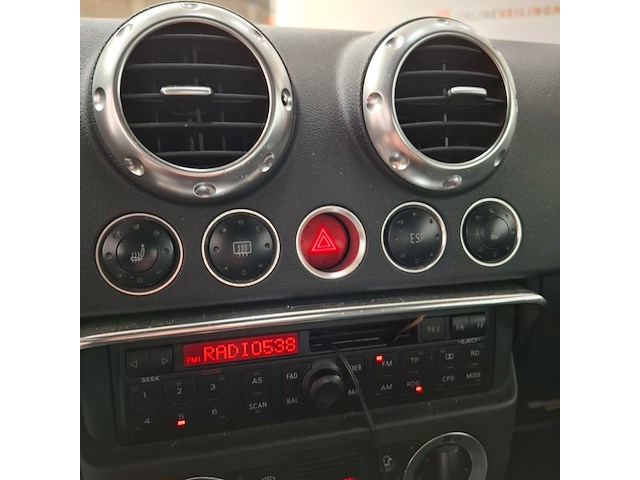 Personenauto, audi, tt, 1.8 5v turbo quattro, 2001 - afbeelding 15 van  44