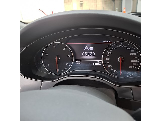 Personenauto, audi - afbeelding 4 van  42