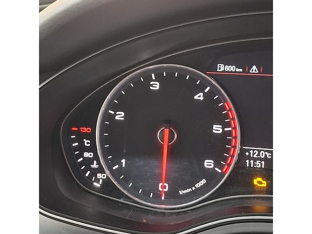 Personenauto, audi - afbeelding 5 van  42