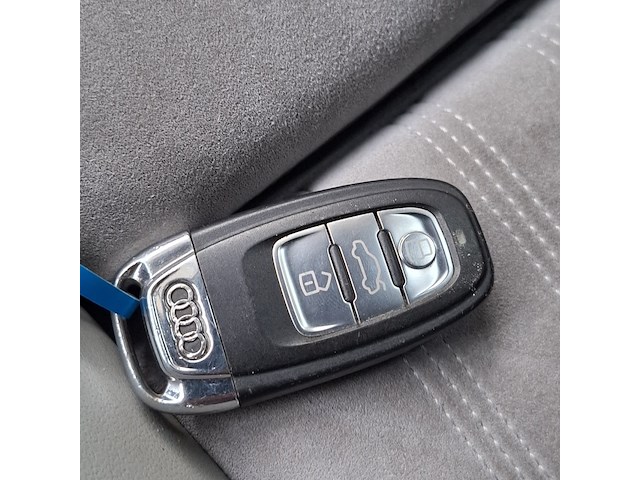 Personenauto, audi - afbeelding 16 van  42