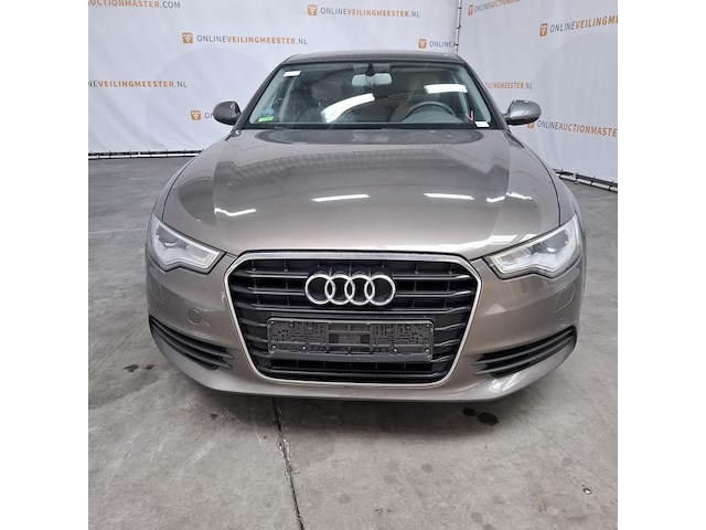 Personenauto, audi - afbeelding 12 van  42