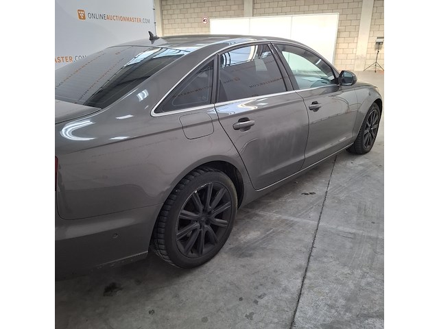 Personenauto, audi - afbeelding 34 van  42