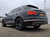 Personenauto bentley, bentayga 4.0 d 7p., zwart - afbeelding 8 van  48