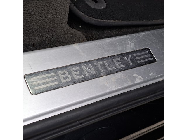 Personenauto bentley, bentayga 4.0 d 7p., zwart - afbeelding 39 van  48