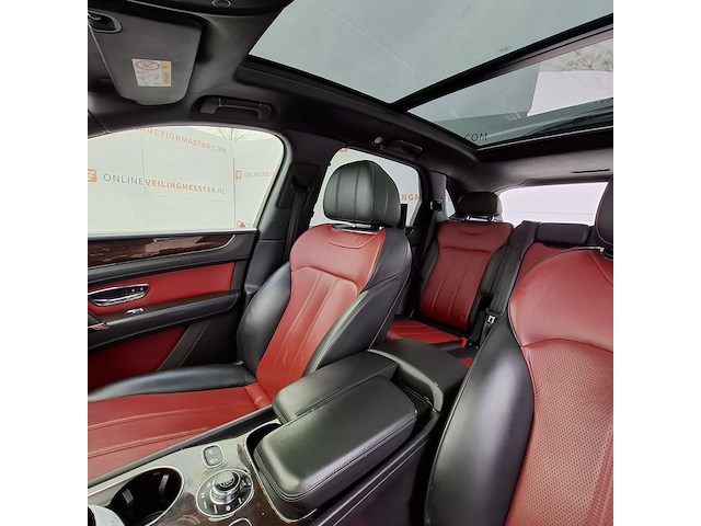 Personenauto bentley, bentayga 4.0 d 7p. - afbeelding 28 van  48