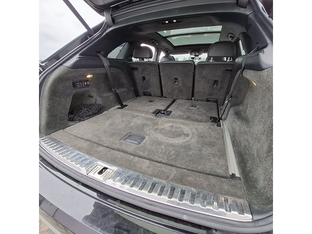 Personenauto bentley, bentayga 4.0 d 7p. - afbeelding 31 van  48