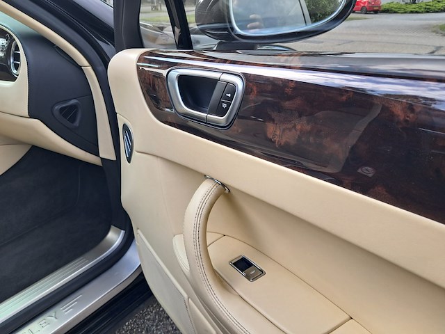 Personenauto, bentley, continental flying spur, 6.0 w12, zwart, 2007 - afbeelding 43 van  76