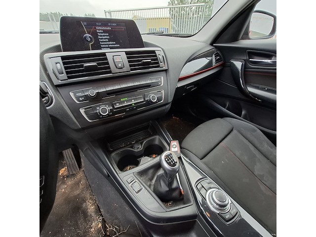 Personenauto, bmw, 1-serie 114i ede business sport, 2013 - afbeelding 32 van  52