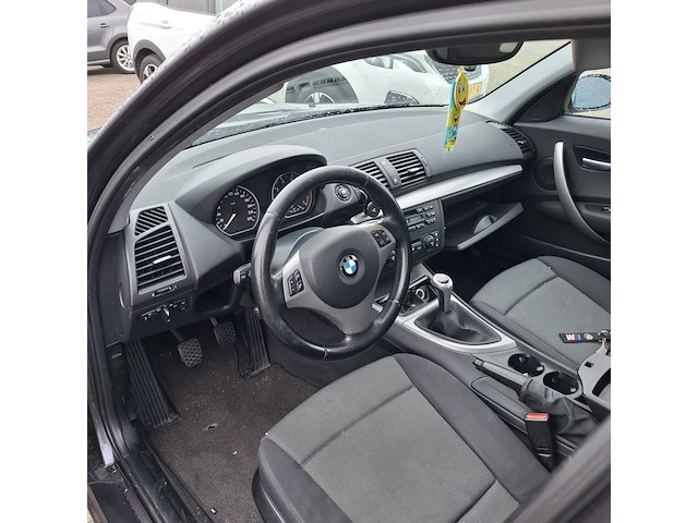 Personenauto, bmw, 1-serie, 116i high executive, 2006 - afbeelding 9 van  12