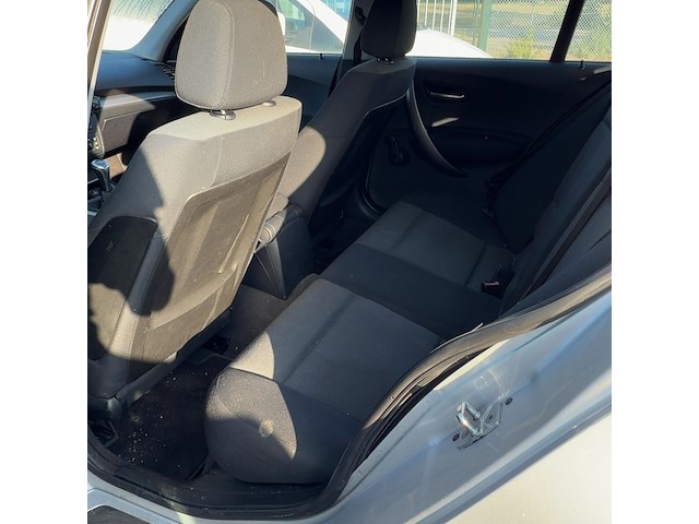 Personenauto, bmw, 1-serie, 116i high executive, grijs, 2004 - afbeelding 2 van  10