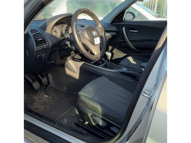 Personenauto, bmw, 1-serie, 116i high executive, grijs, 2004 - afbeelding 8 van  10