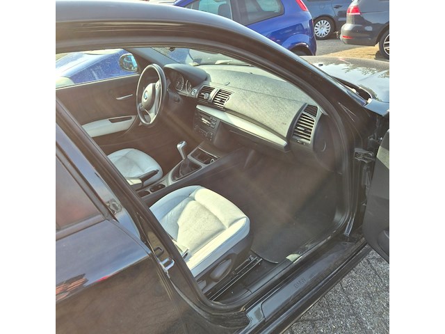Personenauto, bmw, 1-serie, 116i high executive, zwart, 2004 - afbeelding 5 van  13
