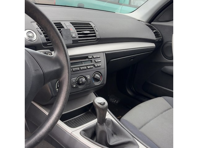 Personenauto, bmw, 1-serie, 118i, 2005 - afbeelding 2 van  16