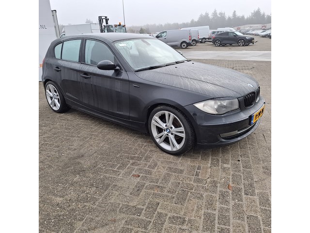 Personenauto bmw, 1-serie 118i, zwart, bouwjaar 2008 - afbeelding 23 van  34
