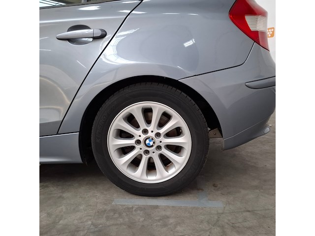 Personenauto, bmw, 1-serie, 120i, 2005 - afbeelding 28 van  76