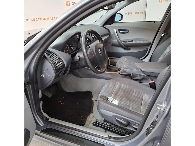 Personenauto, bmw, 1-serie, 120i, 2005 - afbeelding 36 van  76