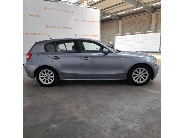 Personenauto, bmw, 1-serie, 120i, 2005 - afbeelding 34 van  76