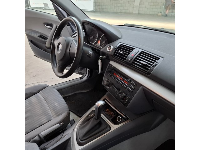 Personenauto, bmw, 1-serie, 120i, 2005 - afbeelding 57 van  76