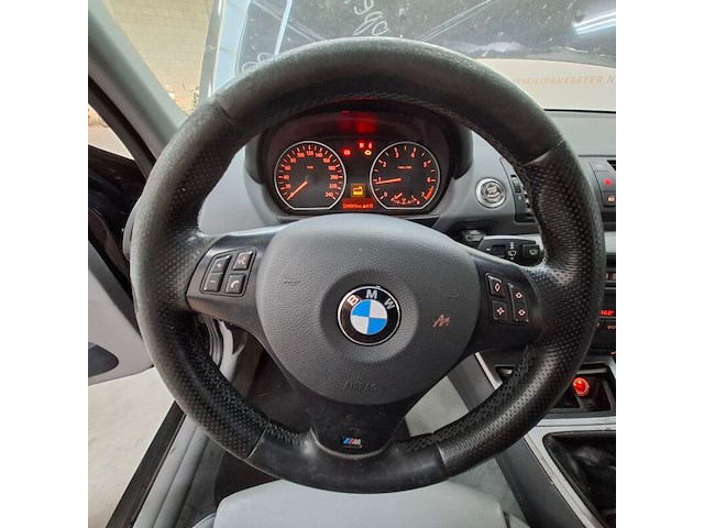Personenauto, bmw, 1-serie, 120i executive, 2005 - afbeelding 37 van  74