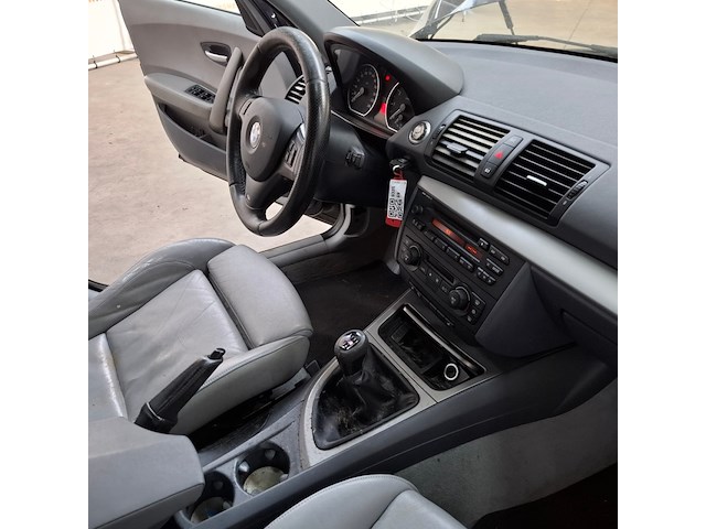 Personenauto, bmw, 1-serie, 120i executive, 2005 - afbeelding 52 van  74
