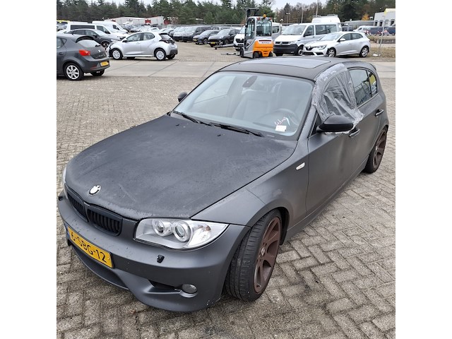 Personenauto bmw, 1-serie 120i, grijs, bouwjaar 2004 - afbeelding 7 van  24