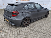 Personenauto bmw, 1-serie 120i, grijs, bouwjaar 2004 - afbeelding 20 van  24