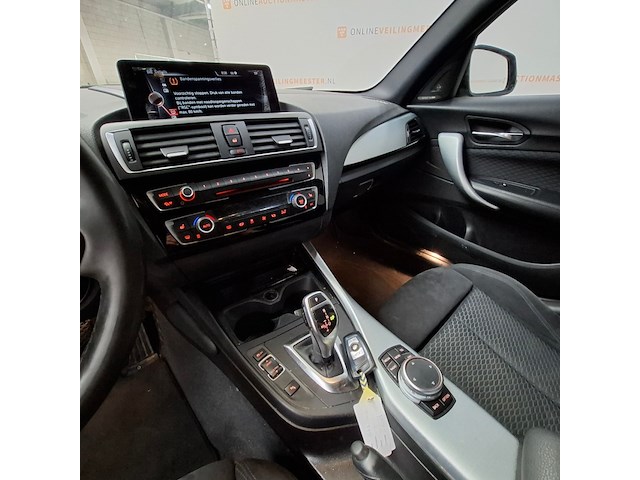 Personenauto, bmw, 1-serie, 125i centennial high executive, 2018 - afbeelding 31 van  64