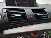 Personenauto, bmw, 1-serie cabrio, 118i executive, 2011 - afbeelding 39 van  73