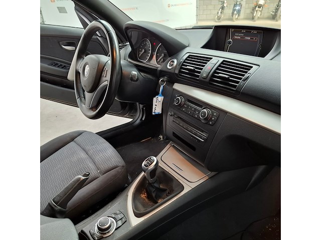 Personenauto, bmw, 1-serie cabrio, 118i executive, 2011 - afbeelding 49 van  73